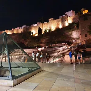 Marinac3 Precioso Con Patio En El Centro Histórico De Málaga